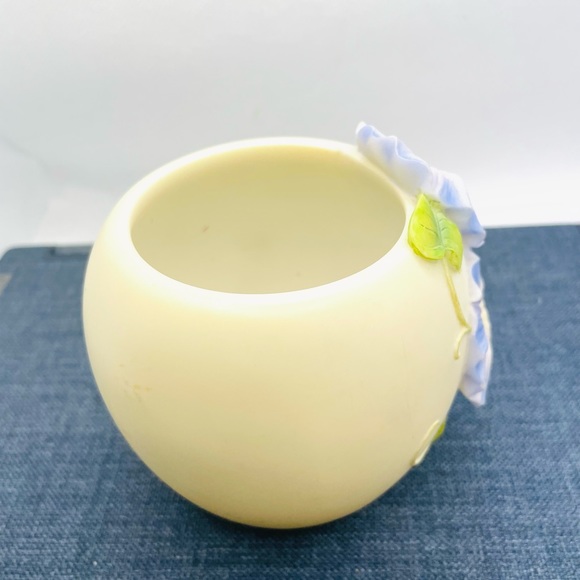 Ibis & Orchid Design Morning Glory Votive Tea Light, Candle Holder 4"H Retired - Picture 2 of 7